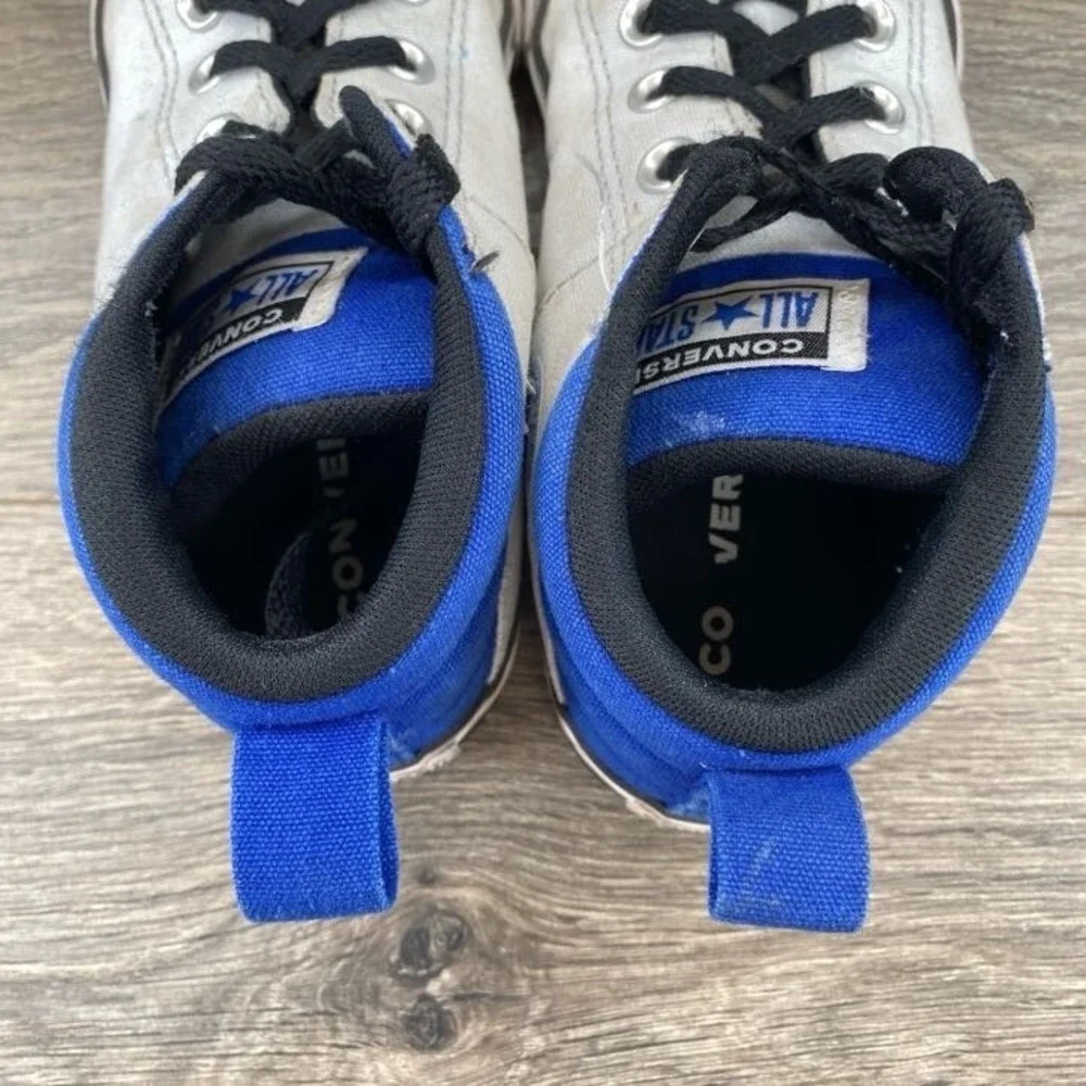 Converse Chuck Taylor All Star Boys Sneakers‎ Shoes Size 2 White Royal Blue